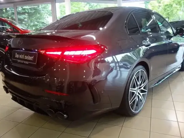 Mercedes-Benz C 43 AMG