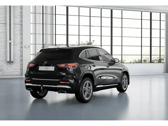 Mercedes-Benz GLA 200