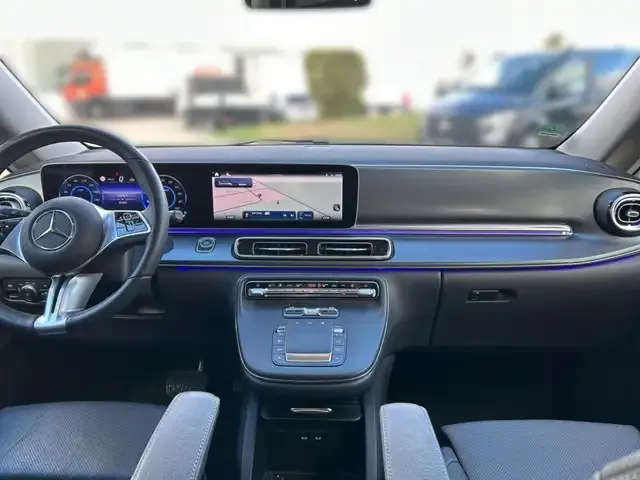 Mercedes-Benz EQV 300