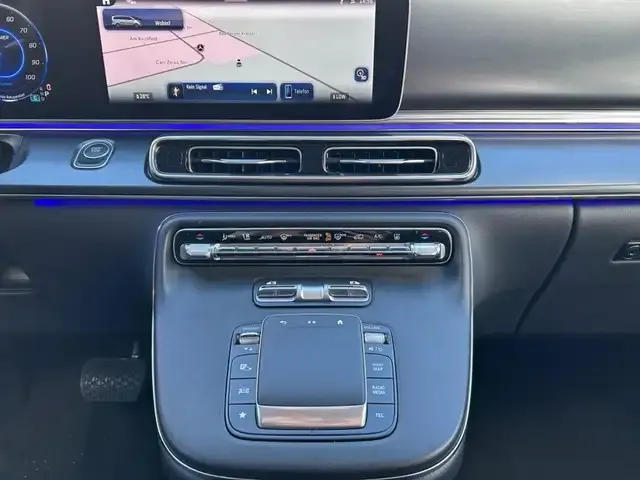 Mercedes-Benz EQV 300