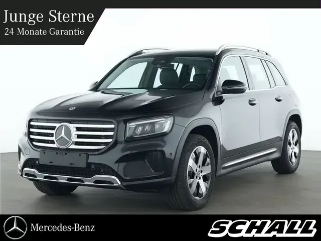 Mercedes-Benz GLB 180