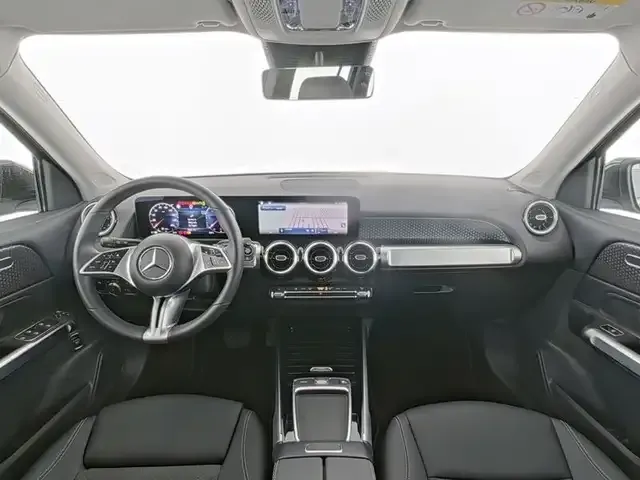 Mercedes-Benz GLB 180