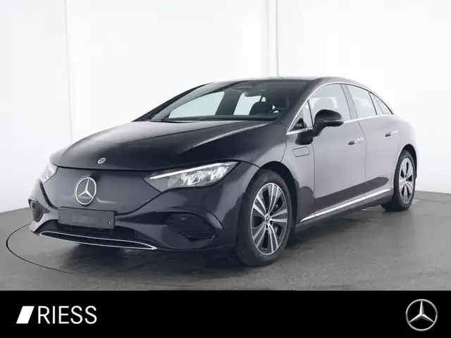 Mercedes-Benz EQE 300