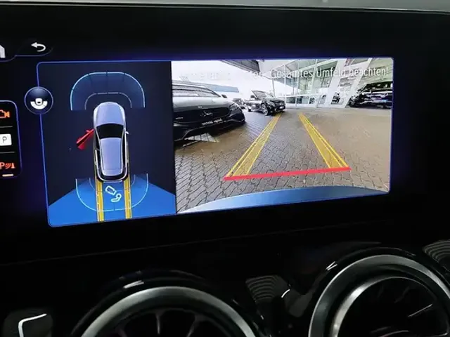 Mercedes-Benz EQA 250
