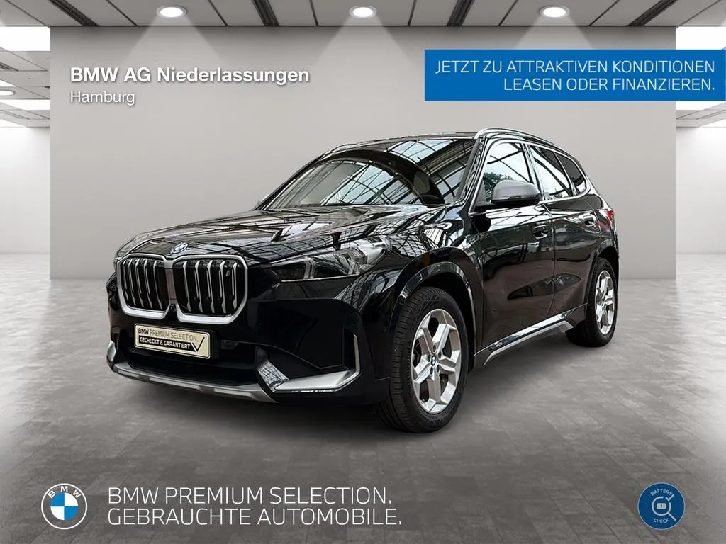 BMW iX1