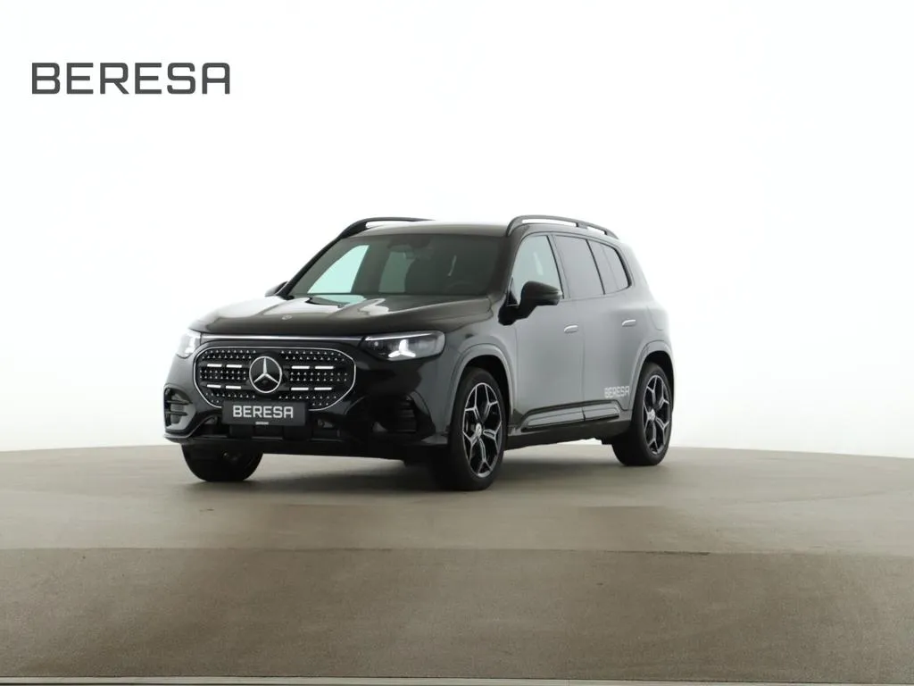 Mercedes-Benz GLB 220
