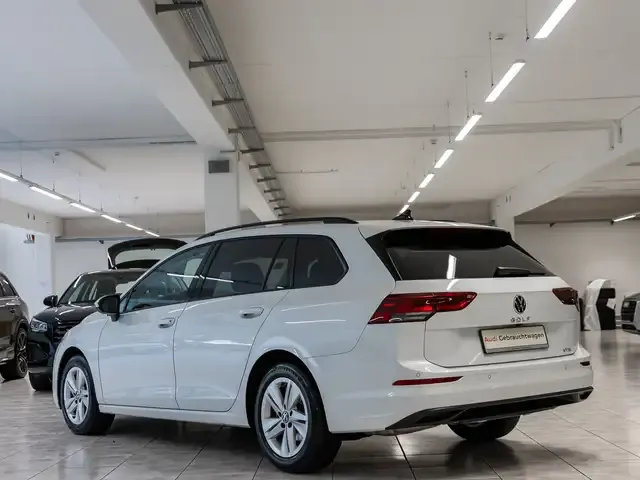 Volkswagen Golf Variant