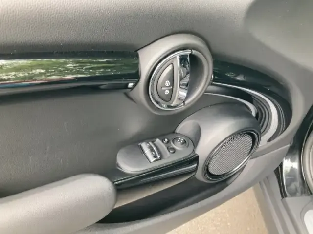 MINI Cooper SE