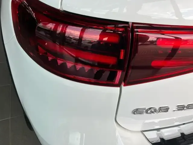 Mercedes-Benz EQB 350
