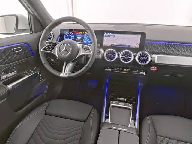 Mercedes-Benz EQB 350