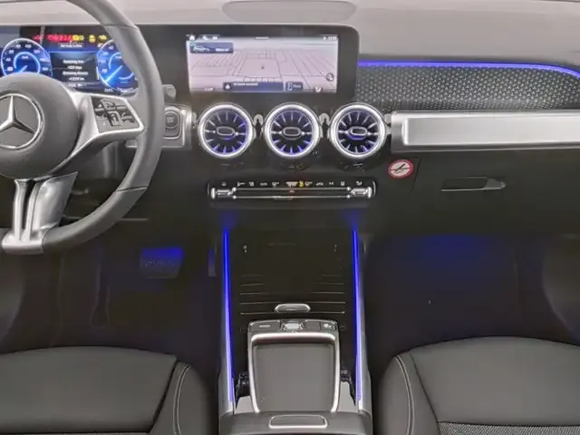 Mercedes-Benz EQB 350