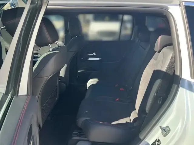 Mercedes-Benz EQB 250
