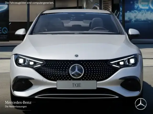 Mercedes-Benz EQE 300