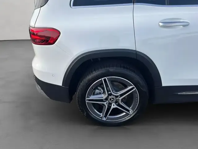 Mercedes-Benz GLB 250