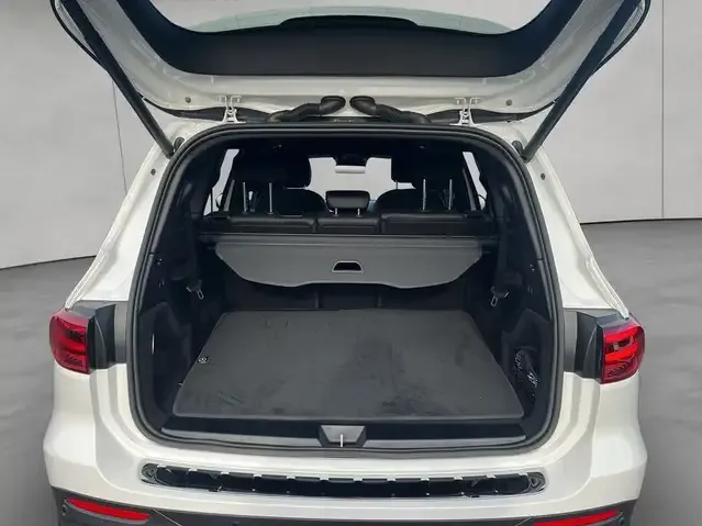 Mercedes-Benz GLB 250