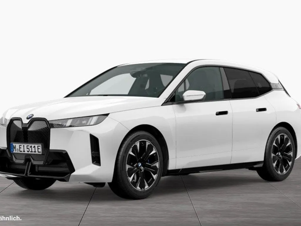 BMW iX