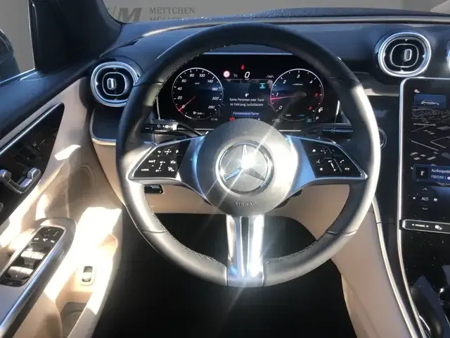 Mercedes-Benz GLC 220