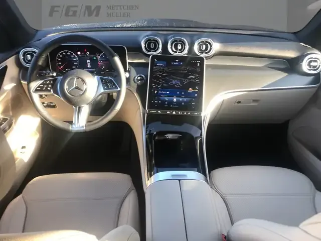 Mercedes-Benz GLC 220