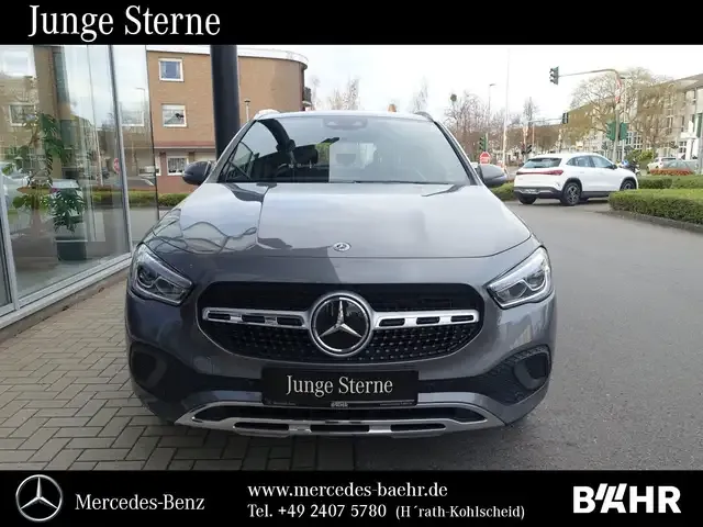 Mercedes-Benz GLA 250