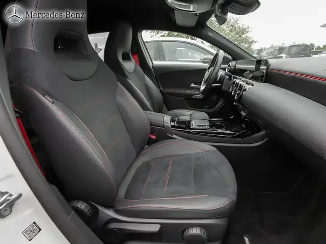 Mercedes-Benz A 35 AMG