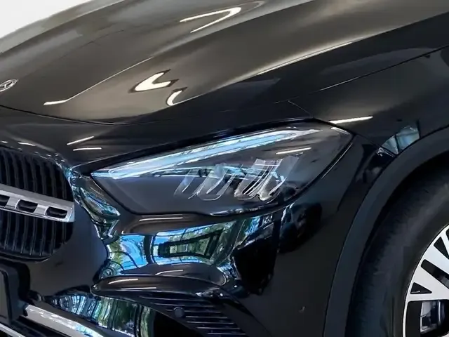 Mercedes-Benz GLA 180