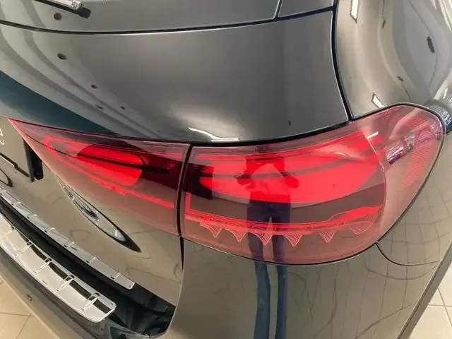 Mercedes-Benz GLA 180
