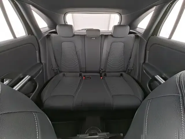 Mercedes-Benz GLA 180