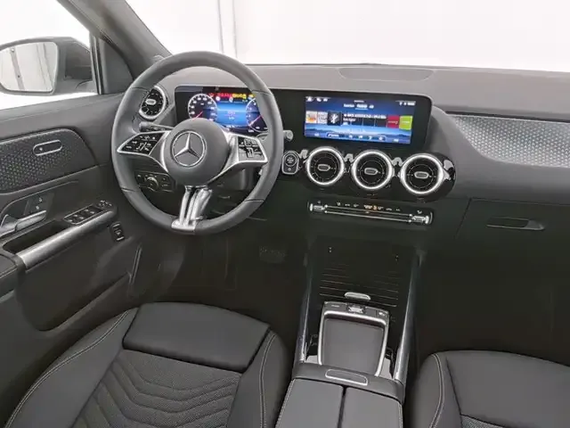 Mercedes-Benz GLA 180