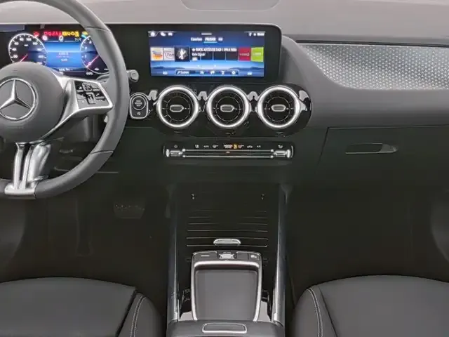 Mercedes-Benz GLA 180