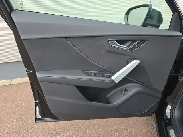 Audi SQ2