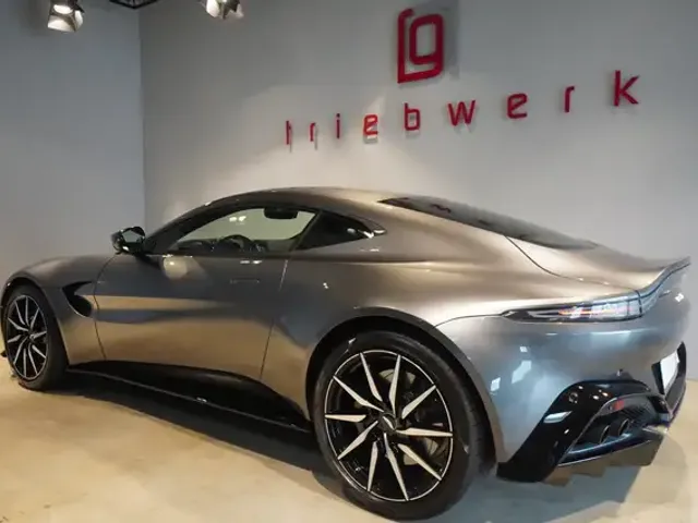 Aston Martin Vantage