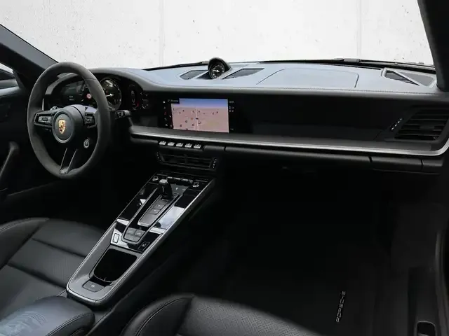 Porsche 992