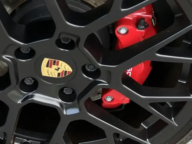 Porsche 992