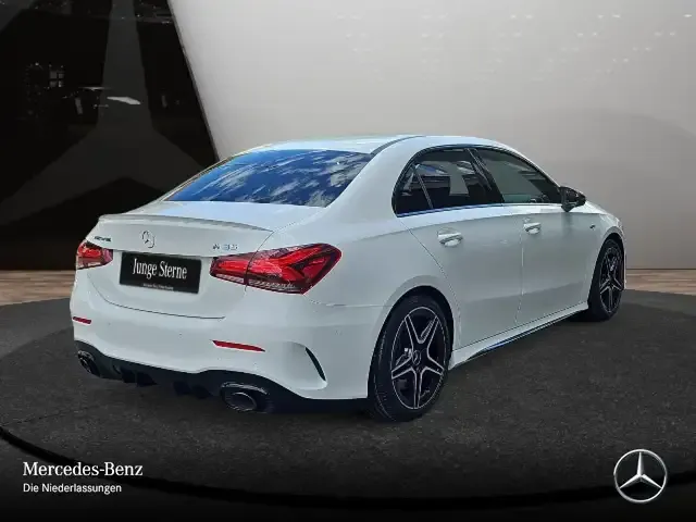 Mercedes-Benz A 35 AMG