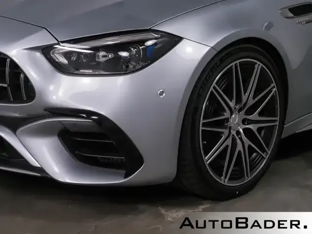 Mercedes-Benz C 63 AMG