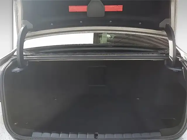 BMW 740