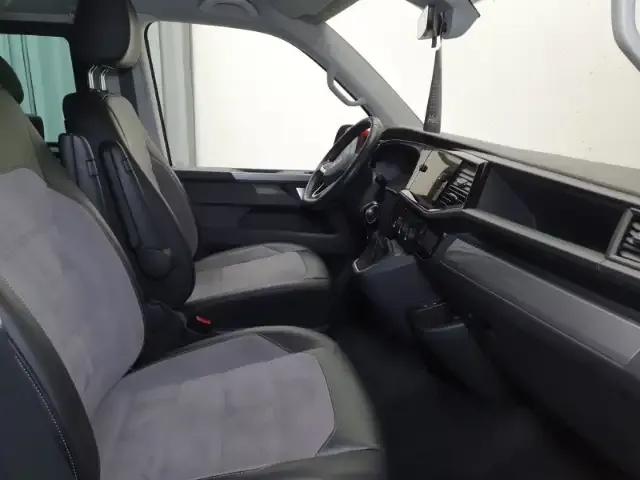 Volkswagen T6.1 Multivan