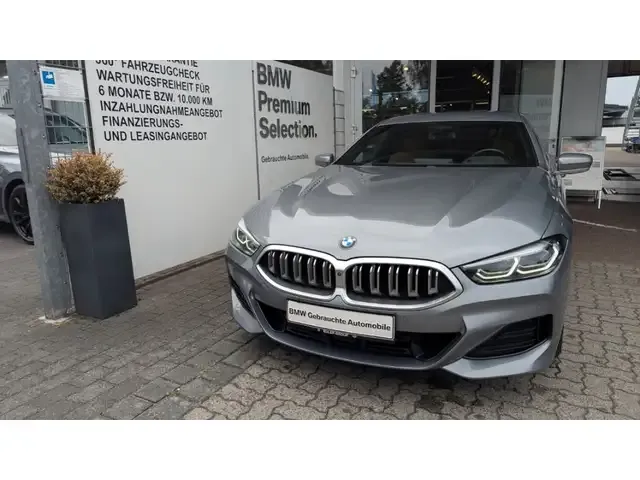 BMW 840
