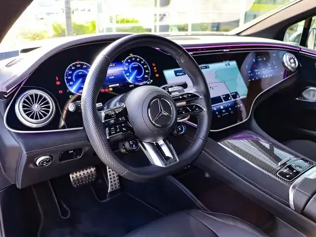 Mercedes-Benz EQE 53