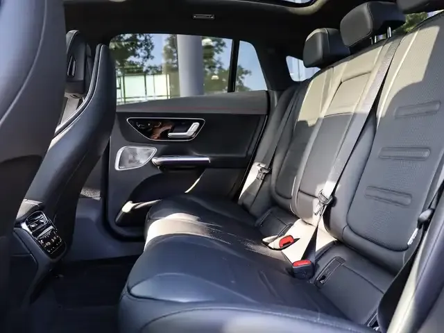 Mercedes-Benz EQE 53