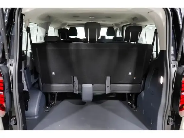 Volkswagen T7 Transporter