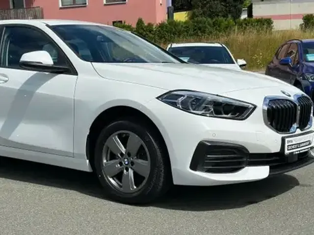 BMW 118
