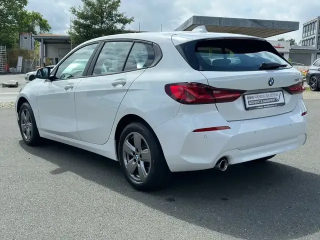 BMW 118