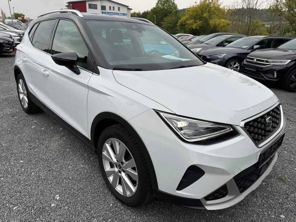 Seat Arona