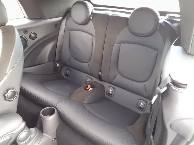 MINI John Cooper Works Cabrio