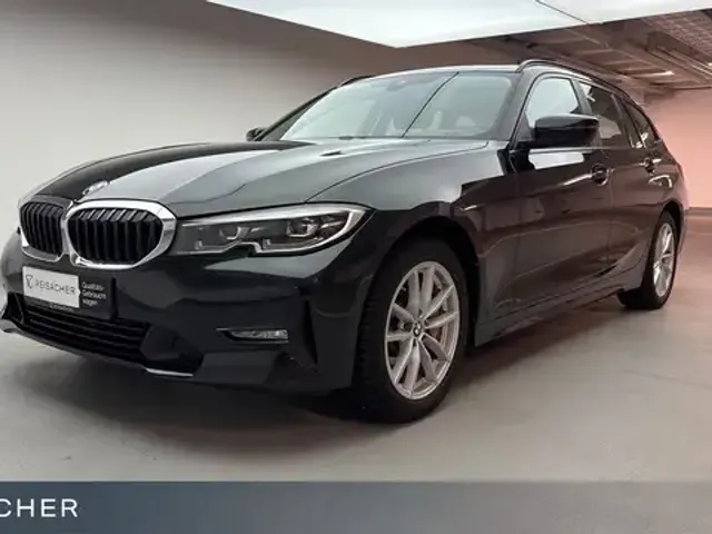 BMW 330
