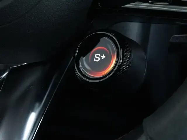 Mercedes-Benz CLA 35 AMG