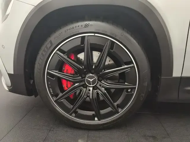 Mercedes-Benz Sonstiges