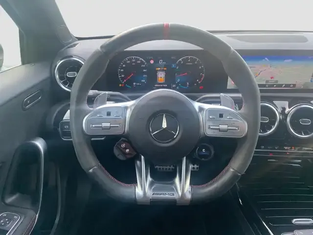 Mercedes-Benz A 45 AMG