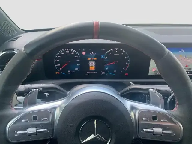 Mercedes-Benz A 45 AMG